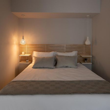 12 Keys Athens Apartments Bagian luar foto