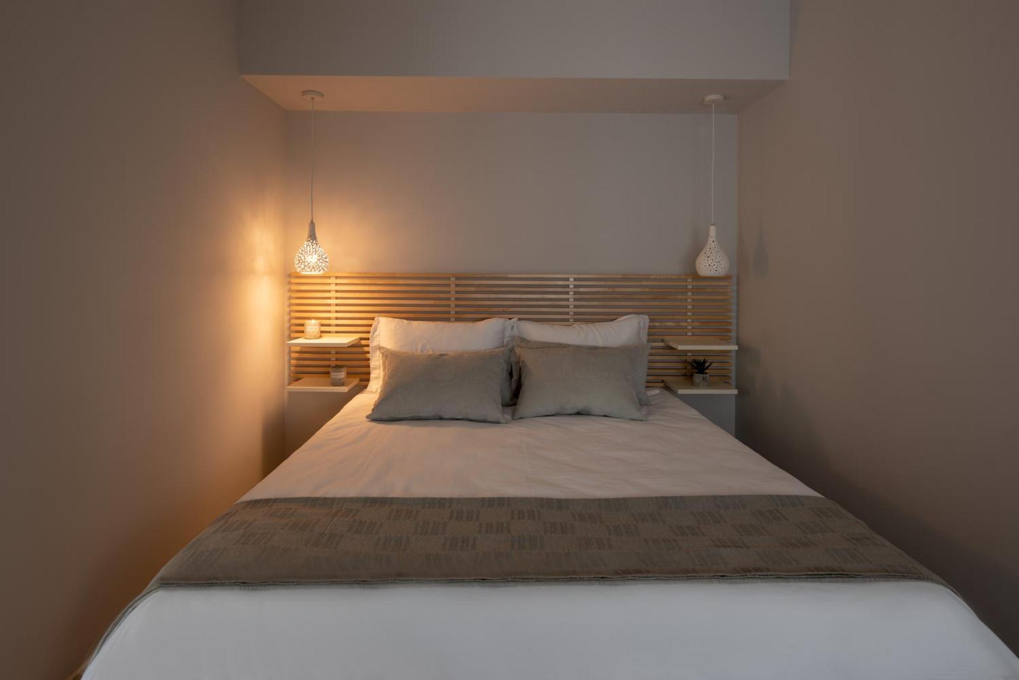 12 Keys Athens Apartments Bagian luar foto